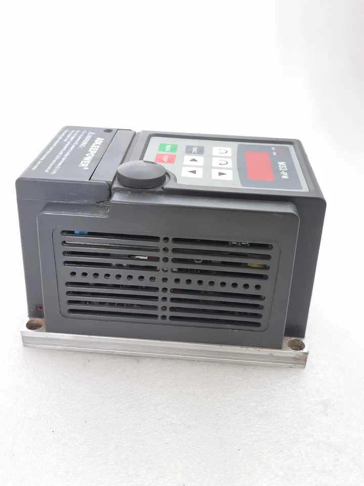 ATECH ADLEEPOWER MS2-IPM VFD INVERTER 0.4KW 0.5HP 1PH 220V INPUT 3PH OUTPUT